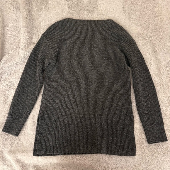 LOFT Chunky Knit Tunic Sweater - Picture 2 of 3